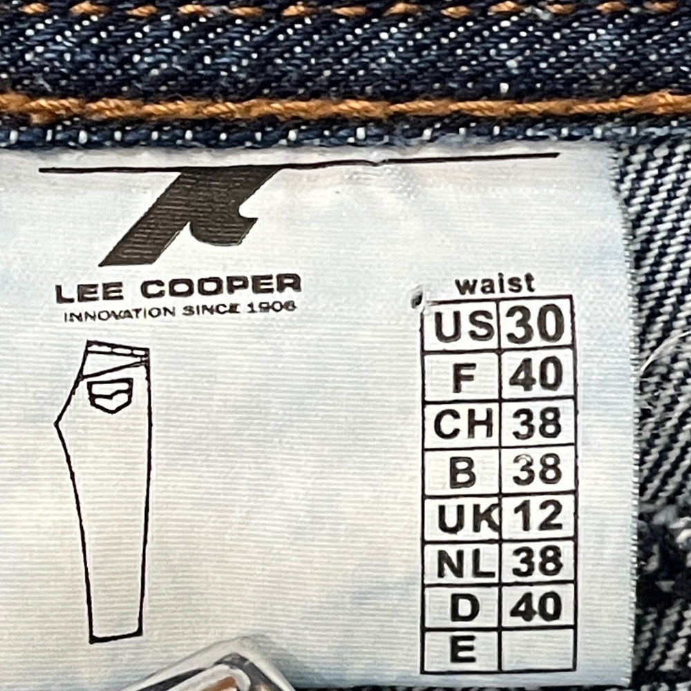Lee Cooper Straight Leg Mid Dark Blue Denim size 30 - Picture 16 of 16